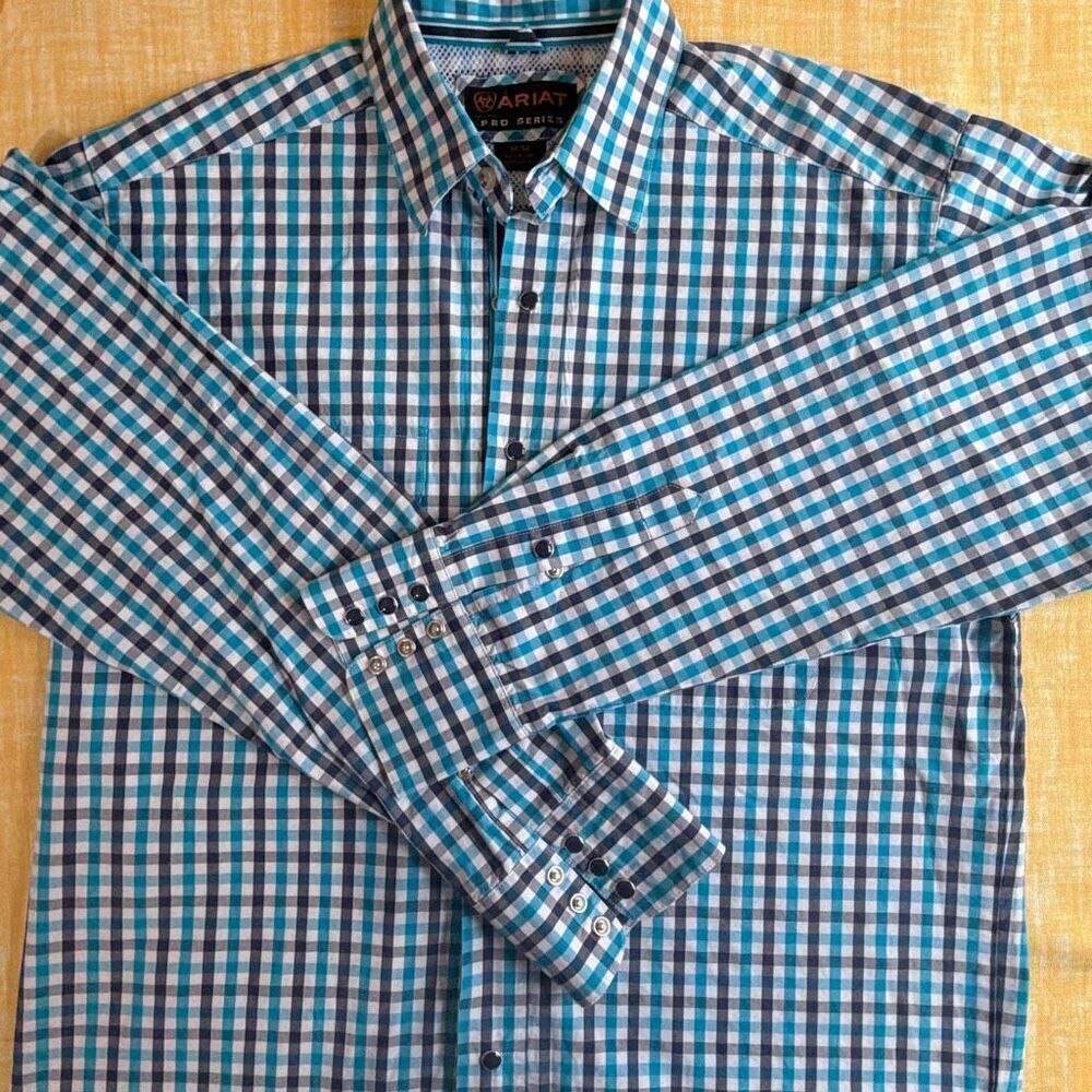 Ariat Pro Series Blue Plaid Cowboy Western Shirt Men’s Medium